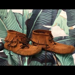 Minnetonka Fringe Booties